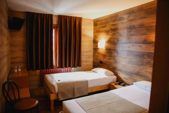  Cal Ruiz - picture  : Bed,Summer,Bedroom,Property 