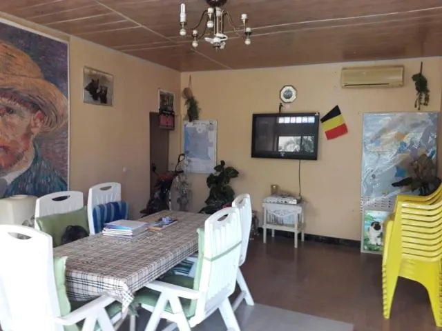  Afilux Residencial - picture  : Toilet,Restaurant/places to eat,Dining area,Day,Breakfast,Property 