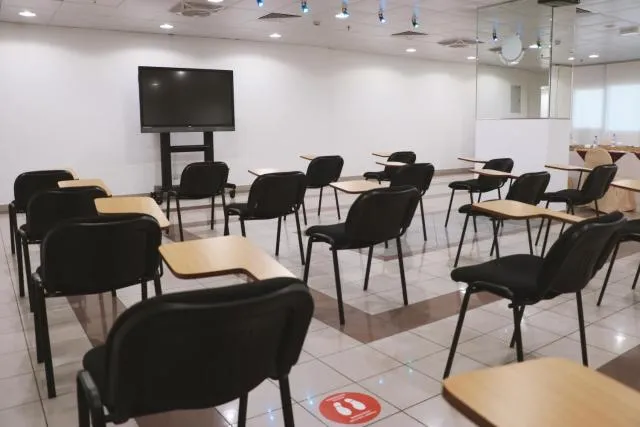  Spark Residence Hotel - picture  : Business facilities,Meeting/conference room,Property 