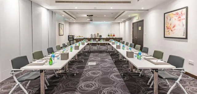  Gravity Hotel Abu Dhabi - picture  : Business facilities,Meeting/conference room,Property 