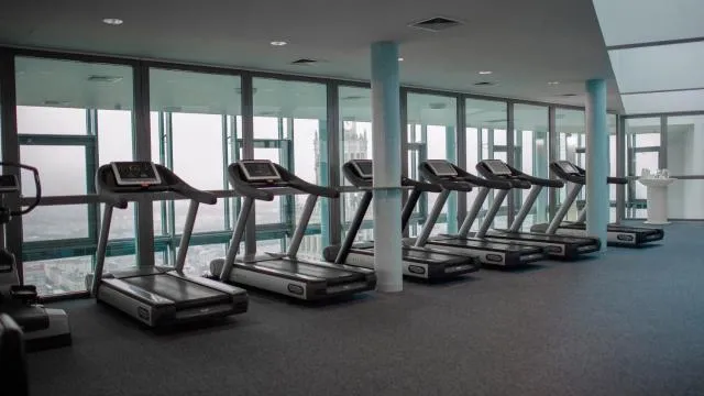  InterContinental Warszawa, an IHG Hotel - picture  : Fitness centre/facilities,Fitness centre/facilities,Property 