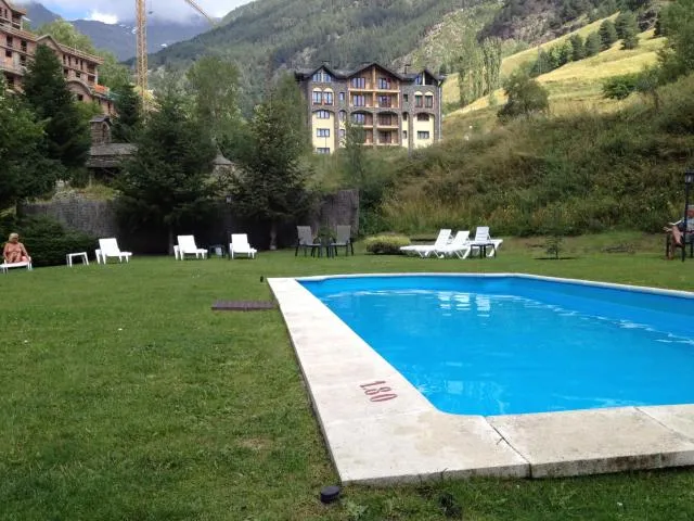  Hotel Xalet Verdú - picture  : Property building,Swimming pool,Swimming pool,Property 