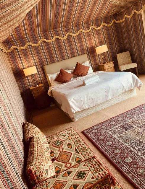  RAK Glamping - picture  : Bed,Photo of the whole room,Bedroom,Property,Room 