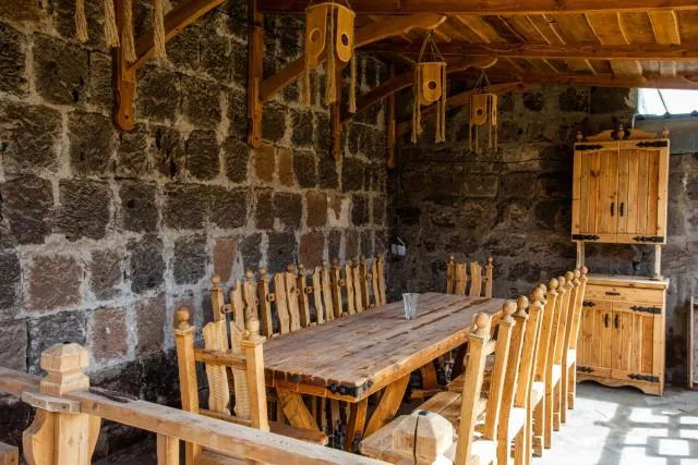  ARmoon Hotel - picture  : Lounge or bar,Dining area,Property 