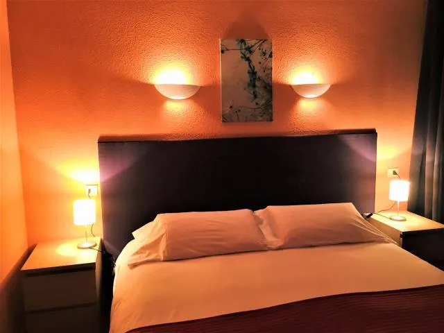  Hotel Roc de St Miquel & Apartment - picture  : Bed,Bed,Room 