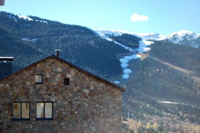  Hotel Roc de St Miquel & Apartment - picture  : Shower,Property building,Property building,Property 