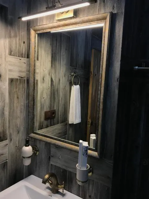  Old Gyumri Guest House / Հին Գյումրի հյուրատուն - picture  : Bathroom,Bathroom,Property 