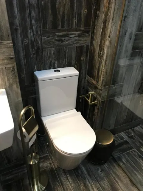  Old Gyumri Guest House / Հին Գյումրի հյուրատուն - picture  : Bathroom,Bathroom,Property 