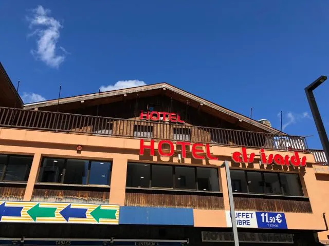  Hotel Refugi dels Isards - picture  : Property building,Property building,Summer,Property 