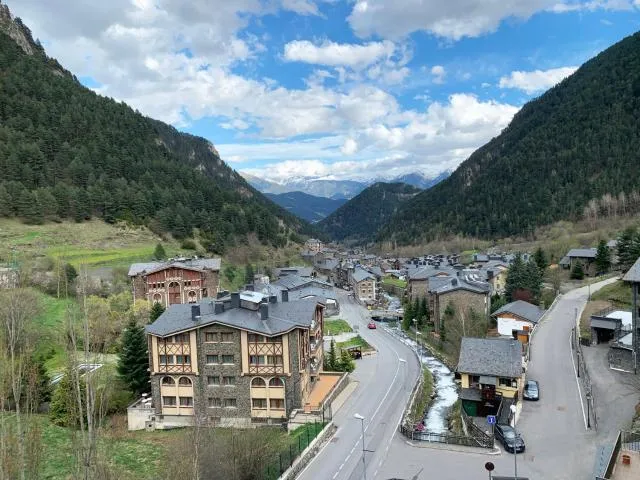  Apartamentos Vallnord 3000 - picture  : Bird's eye view,Mountain view,Property 
