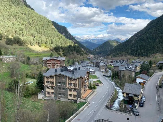  Apartamentos Vallnord 3000 - picture  : Bird's eye view,Mountain view,Property 