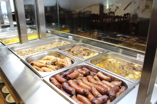  Hotel Avanti - picture  : Lunch,Dinner,Property 