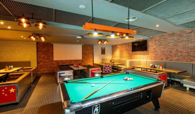  Gulf Court Hotel Business Bay - picture  : Billiards,Summer,Lounge or bar,On site,Property 