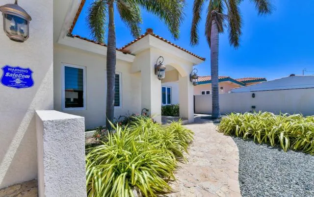  Villa Thalis - picture  : Property building,Facade/entrance,Property building,Garden,Property 