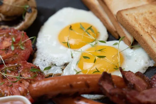  Central Hotel Yerevan - picture  : Food,Food and drinks,Food,Breakfast,Property 