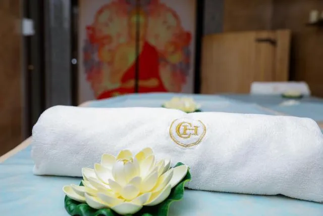  Central Hotel Yerevan - picture  : Property building,Property 