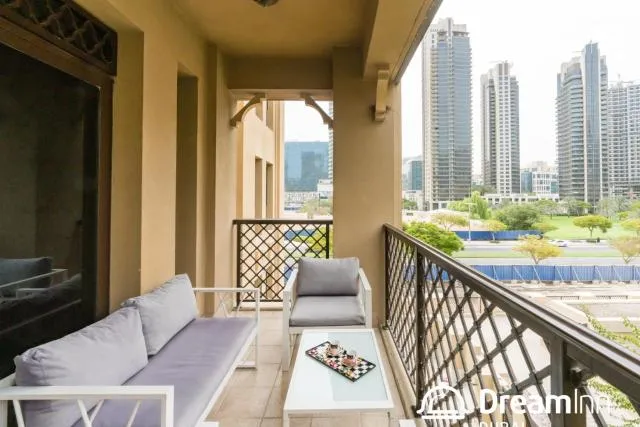  Dream Inn Apartments - Arabian Old Town - picture  : Pool view,City view,Property 