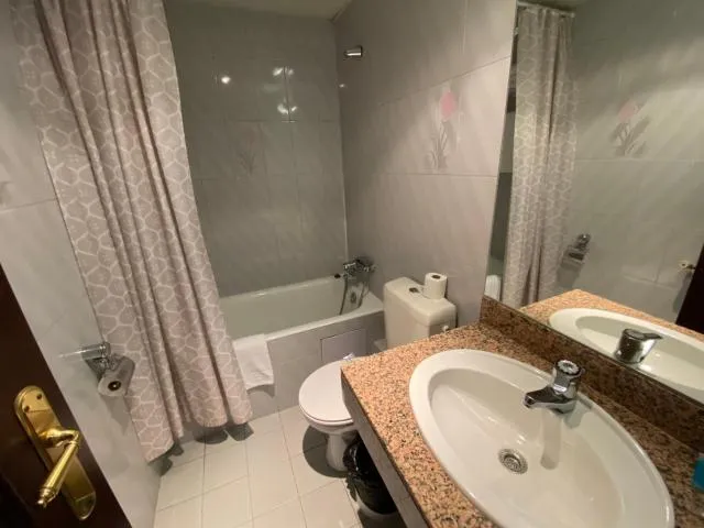  Somriu Hotel City M28 - picture  : Bathroom 