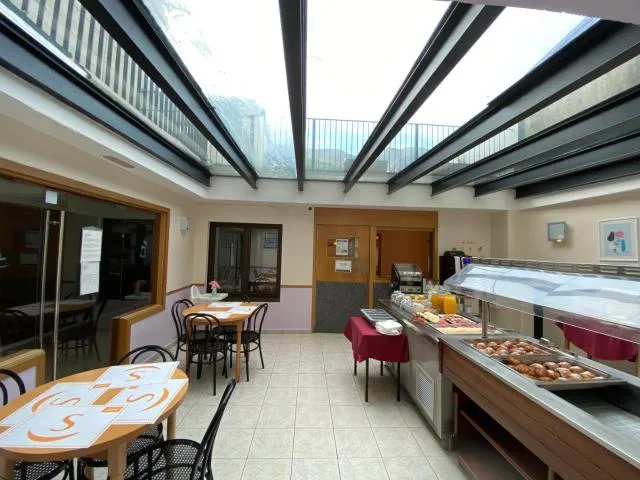  Somriu Hotel City M28 - picture  : Toilet 