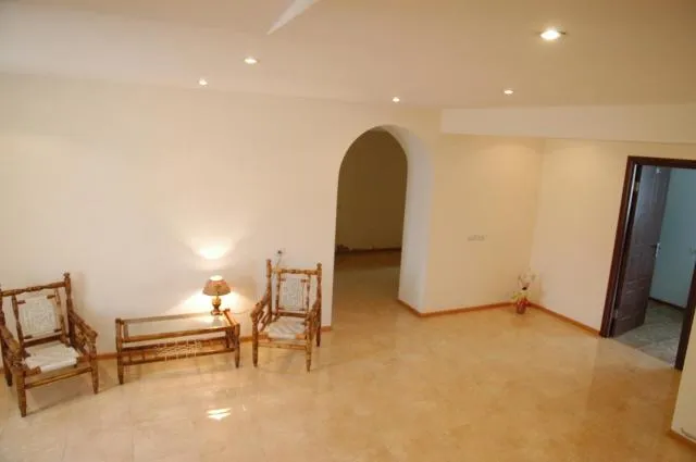  Hotel Basen - picture  : Lobby or reception,Property 