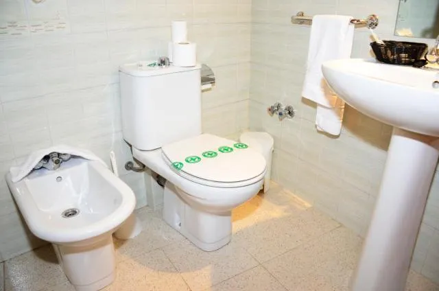  Cal Ruiz - picture  : Bathroom,Bathroom,Property 