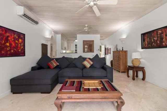  Seabreeze Supernova - picture  : Seating area,Living room,Property 