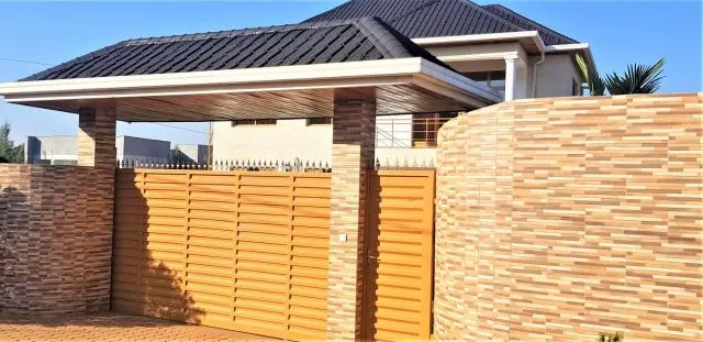  Maison de Passage - Isaro Passage House - Vacation Rental In Kigali - photo  : Immeuble immobilier 