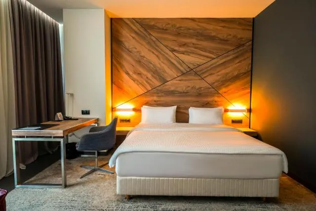  Messier 53 Hotel Yerevan - picture  : Bed,Bed,Photo of the whole room,Room 