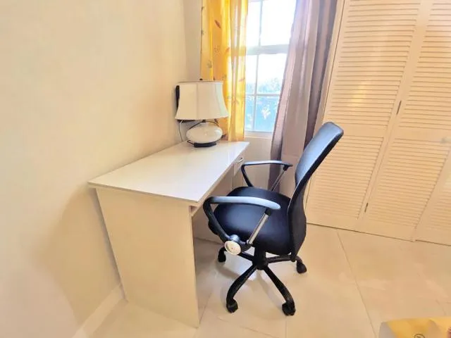  The Gem is located a few minutes walk to the gorgeous Bottom Bay Beach - picture  : Seating area,Bedroom,Property 