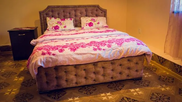  AMOJ B&B and Guest house - picture  : Bed 