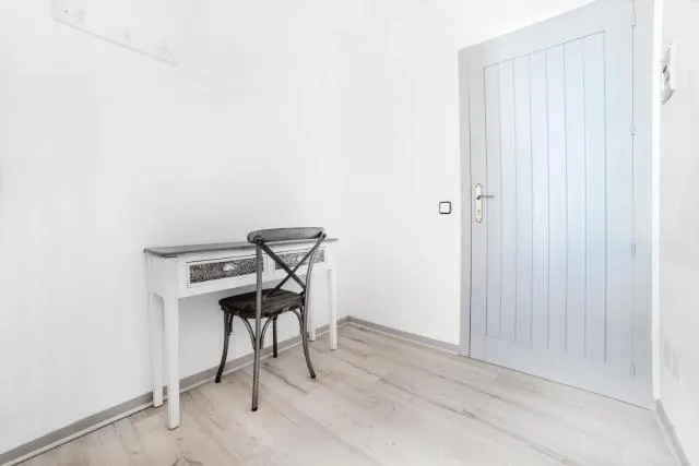  Avet - picture  : Lobby or reception,Property 