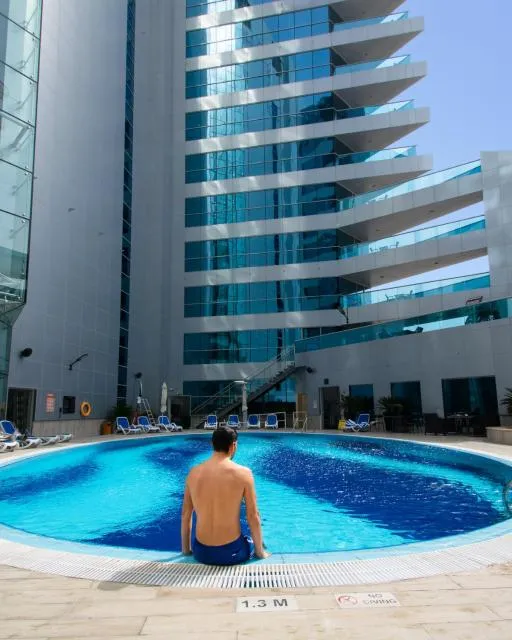  Gulf Court Hotel Business Bay - picture  : Property building,Swimming pool,Swimming pool,Property 