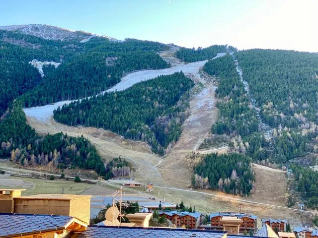  PROBER_TERRASSES DEL TARTER - picture  : Mountain view,Natural landscape,Hiking,Mountain view,Property 