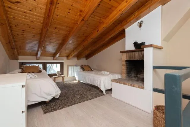  Apartamentos Vaquers 3000 - picture  : Bed,Bed,Photo of the whole room,Bedroom,Property,Room 