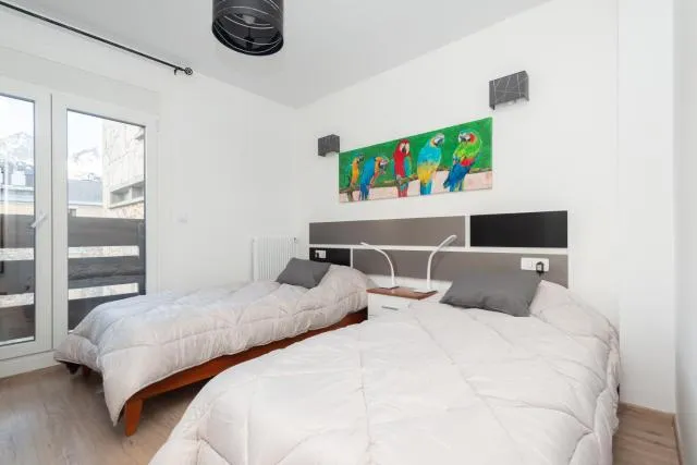 Apartamentos Vaquers 3000 - picture  : Bed,Bedroom,Property 