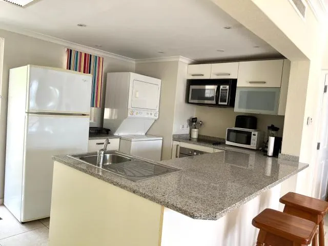  Rockley Golf 810 is a 2 bedroom, 2 Bathroom 1st floor Apartment with pool - picture  : Kitchen/kitchenette,Kitchen or kitchenette,Other,Property 