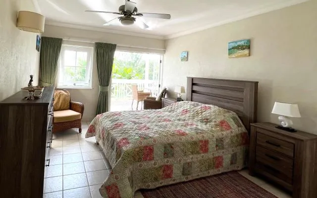  Rockley Golf 810 is a 2 bedroom, 2 Bathroom 1st floor Apartment with pool - picture  : Bed,Bedroom,Property 