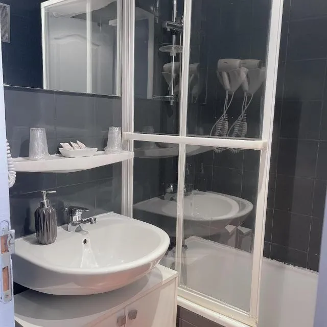  CONFORTSKI CANIGOU - picture  : Bathroom,Bathroom,Property 