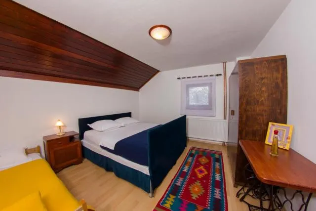  Planinska kuća Munika - picture  : Bed 