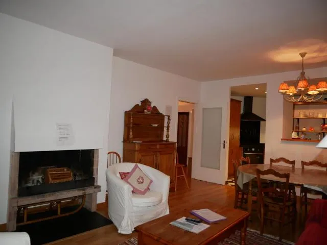  Apollo-Vacances Pirinenca - picture  : TV/entertainment centre,Living room,Property 