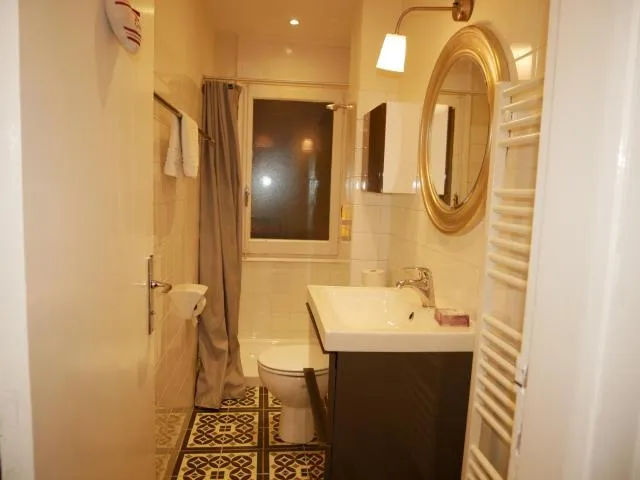  Apollo-Vacances Pirinenca - picture  : Shower,Bathroom,Bathroom,Property 