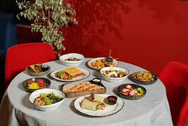  Best Western Plus Congress Hotel Yerevan - picture  : Restaurant/places to eat,Food and drinks,Property 