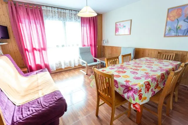  Maia Pedrous - picture  : Dining area,Property 