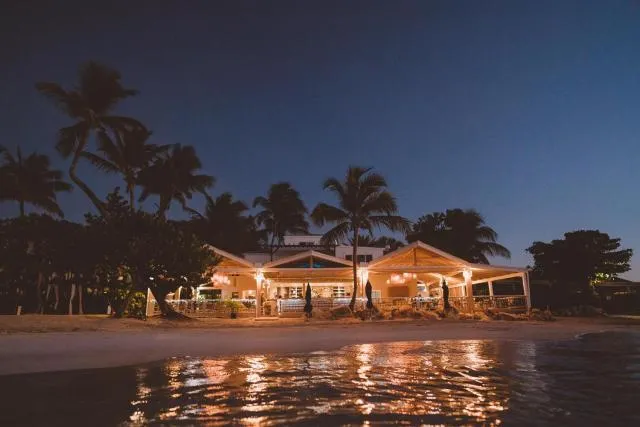  Siboney Beach Club - picture  : Property building,Property 