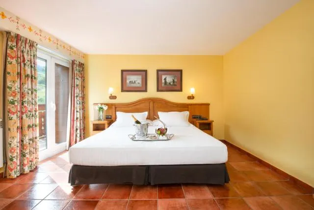  Hotel Ski Plaza & Wellness - picture  : Bed 