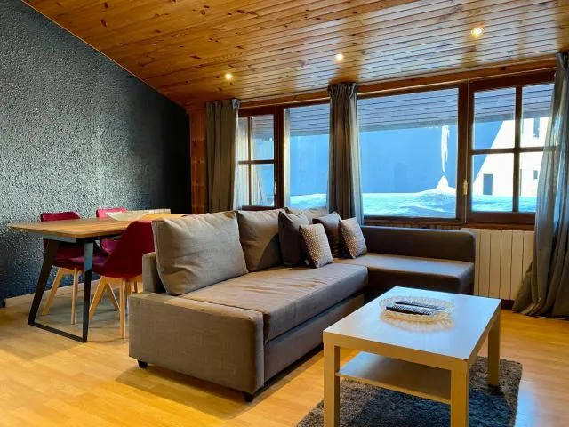  Prober-Mundial - picture  : Seating area 