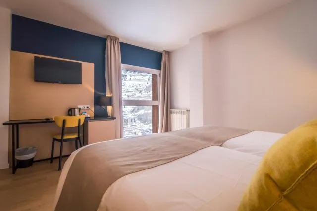  Hotel Roc Meler - picture  : Bed,Photo of the whole room,Bedroom,Property,Room 