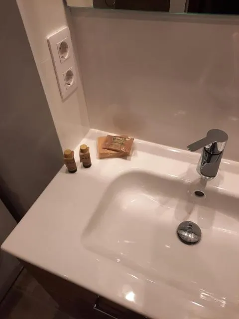  Bonito apartamento Incles by Renttarter - picture  : Bathroom 