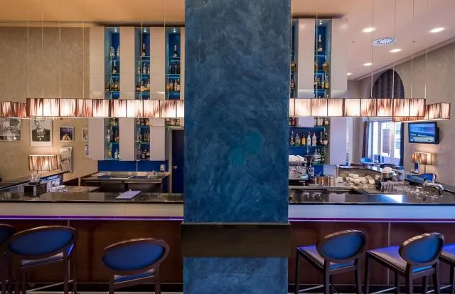  Hotel Polonia Palace - picture  : Restaurant/places to eat,Lounge or bar,Property 