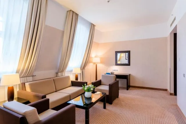  Hotel Polonia Palace - picture  : Seating area,Living room,Seating area,Dining area,Property 